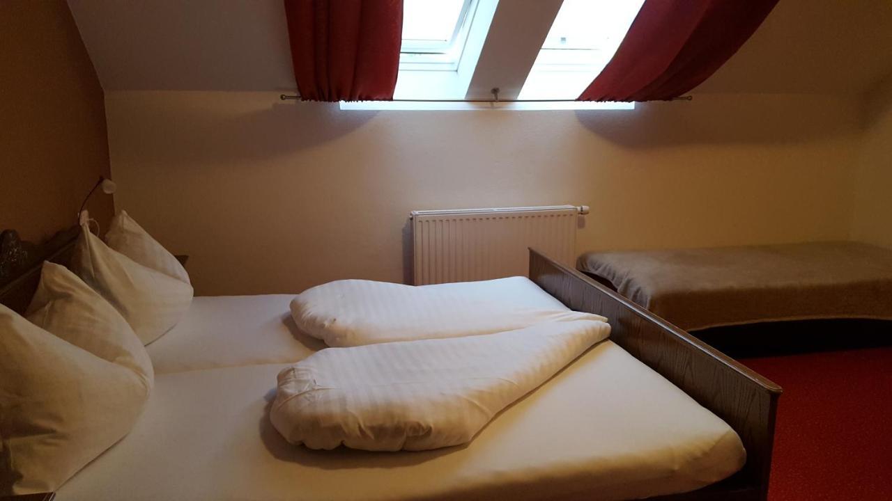 Hotel Weingut Lieschnegg à Leutschach Extérieur photo